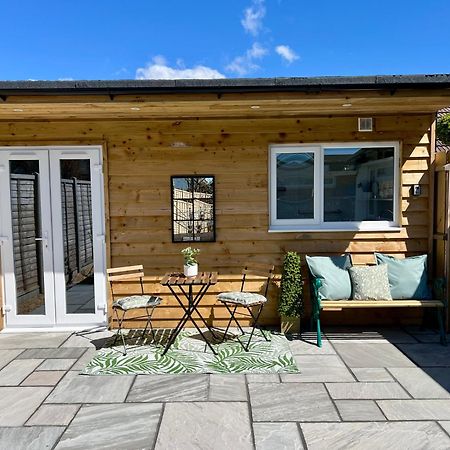 The Mudeford Gem Accommdation Christchurch  Exteriör bild